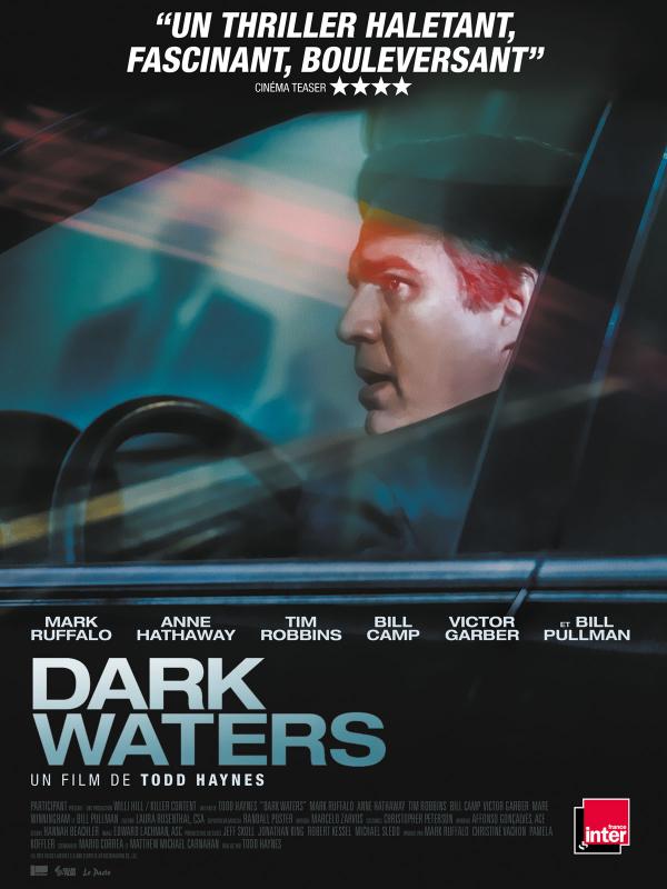 Dark Waters - Affiche