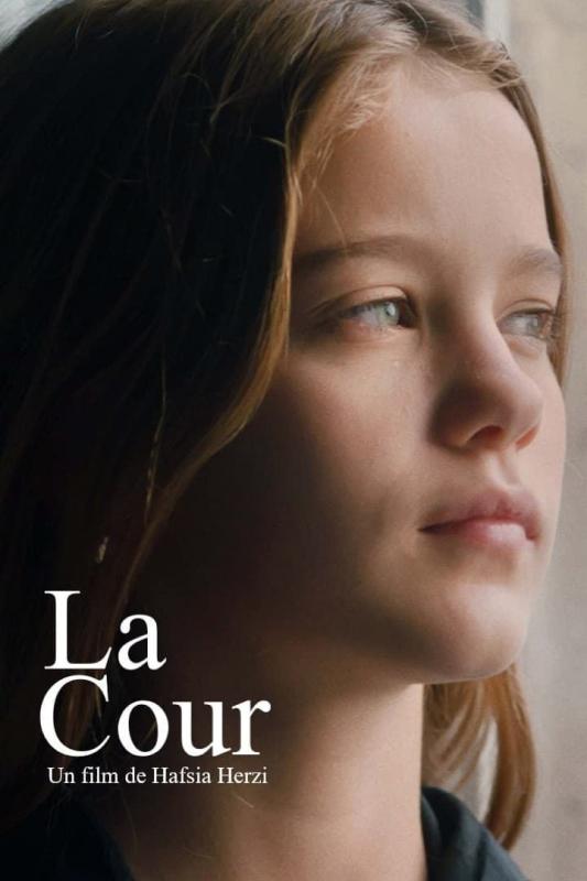 La cour - Affiche
